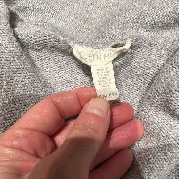 Eileen Fisher cape like sweater - Picture 4 of 5